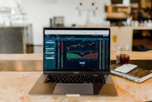 Bitcoin Suisse bietet neu Dash Staking Service an