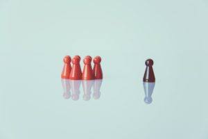 Gruppe von Spielfiguren