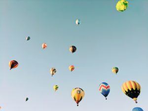Heissluftballons steigen - Analogie zur Bitcoin-Nachfrage?