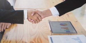 Partnerschaft mit Handshake - Seba Bank und Tokensoft