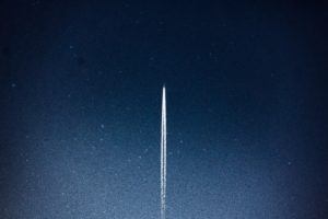 Aufsteigende Rakete als Bild für das Allzeithoch des Bitcoinkurses