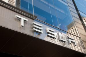 Tesla verkauft Bitcoin und macht damit einen Gewinnsprung