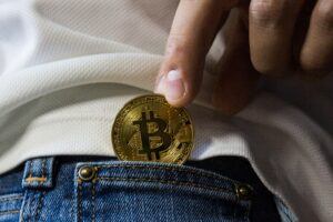 Wie viel Bitcoin können die Länder mit dem Mindestlohn kaufen?
