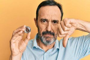 Michael Saylor verkauft Bitcoin Zeit des Hodlns beendet Titelbild