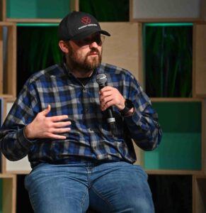 Charles Hoskinson kauft CoinDesk für 200 Millionen US-Dollar Titelbild