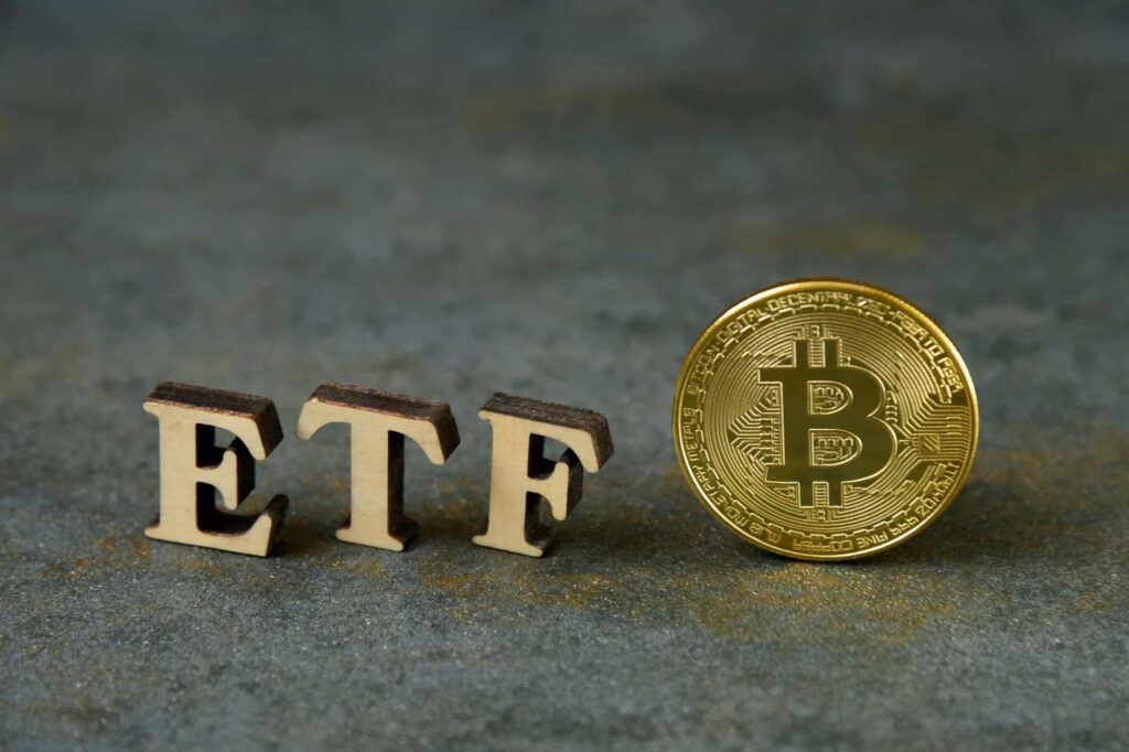 Handel der Bitcoin ETFs beginnt So reagiert der BTC-Kurs Titelbild