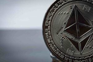 Grayscale zieht Antrag auf Ethereum ETF zurück