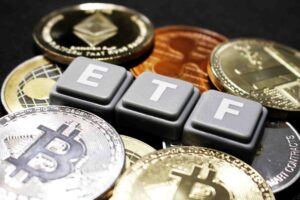 Bitwise meldet Hyperliquid ETF an: Experte reagiert optimistisch Titelbild